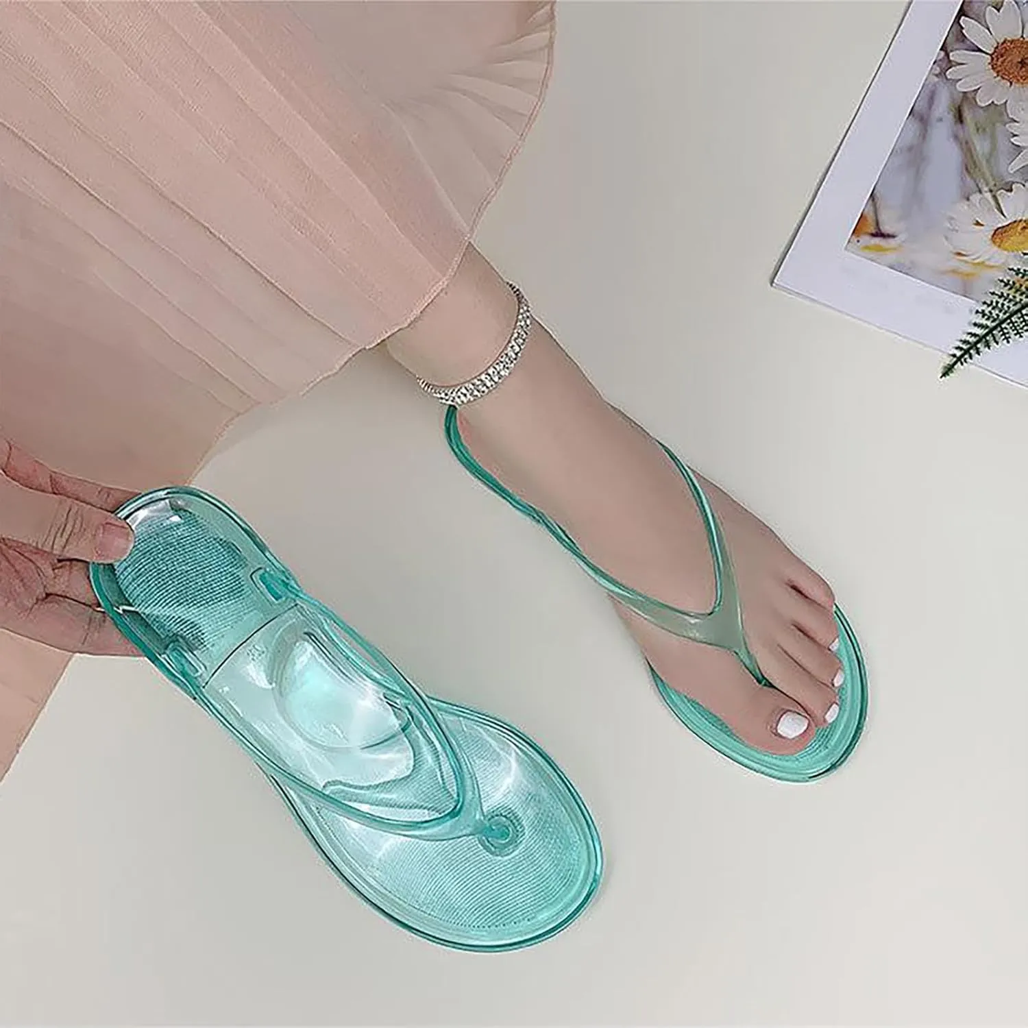 Women's Thong Flat Sandal Slim Flip Flops Summer Rubber Shower Shoes Comfortale Non Slip Beach Slides Footwear